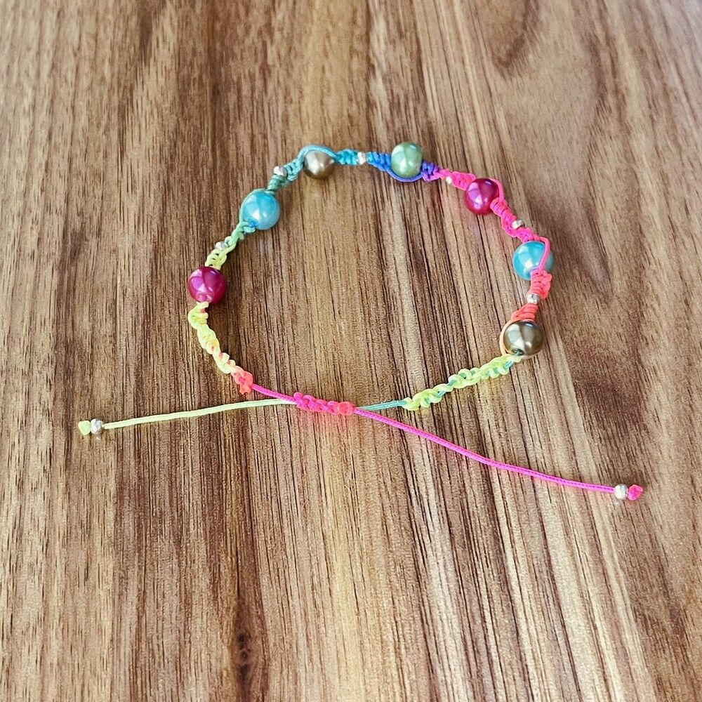 New Handmade Beaded Braided Charm Bracelet Multicolor Women’s - Picture 7 of 10